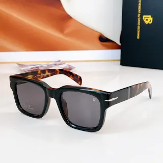 David Beckham Eyewear Black Brown Rectangular Frame Tortoiseshell Temples Sunglasses