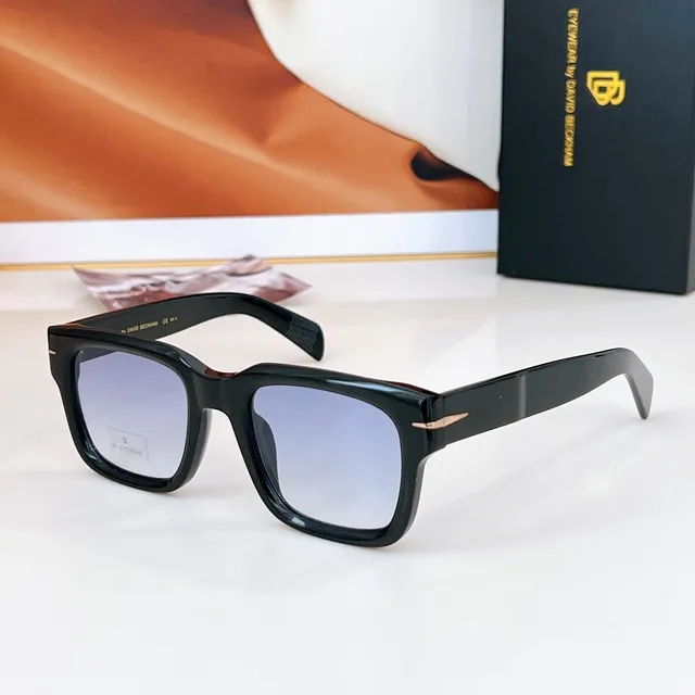 David Beckham Eyewear Black Brown Rectangular Frame Tortoiseshell Temples Sunglasses 4