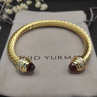 David Yurman Cable Classics pulsera trenzada de oro rojo