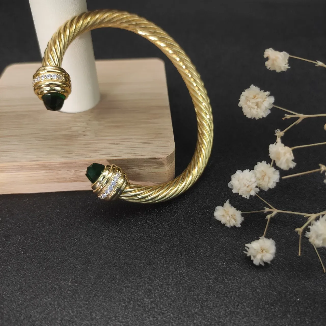 David Yurman Gold Green Twisted Cable Faceted Stone Terminals Bracelet 6