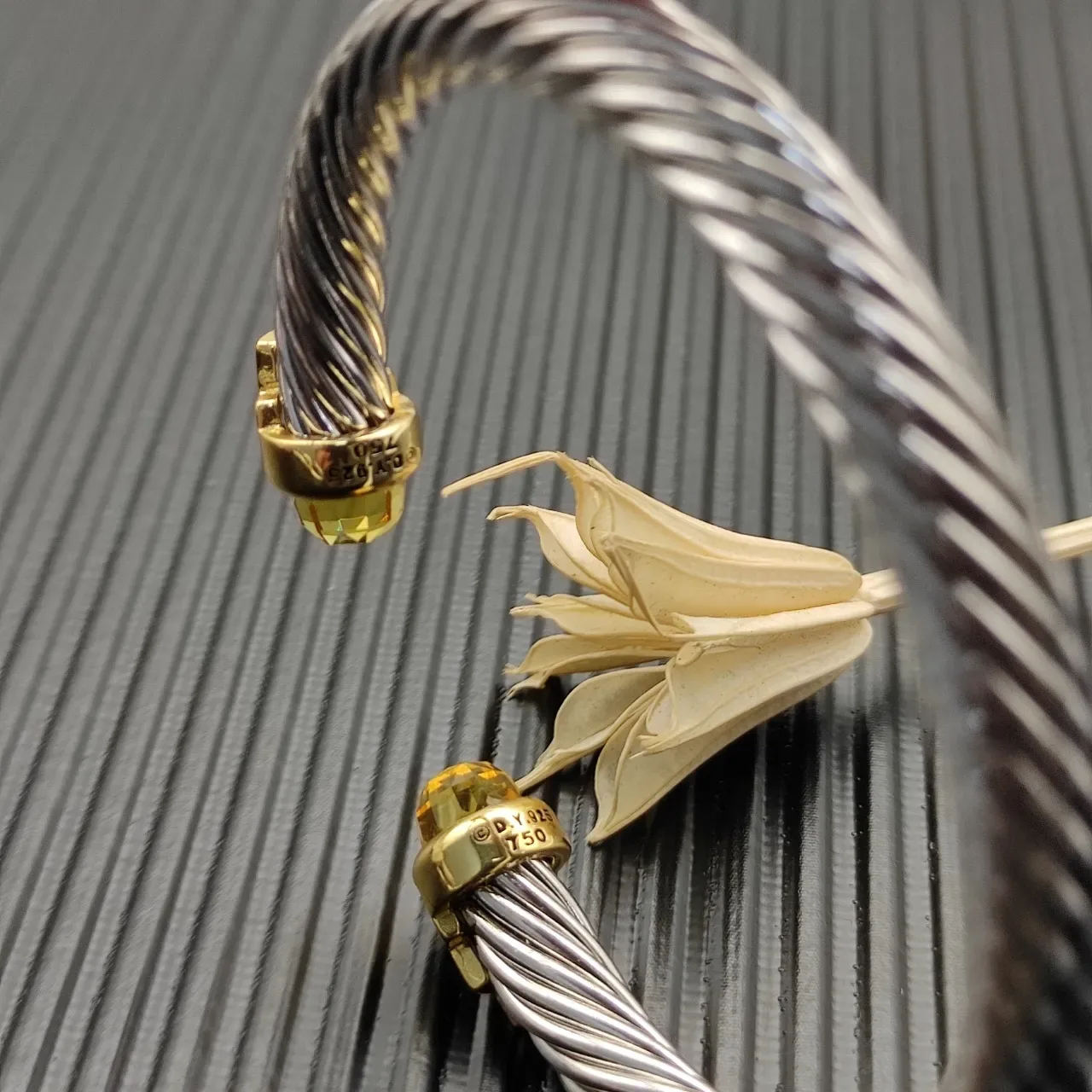 David Yurman Silver Gold Twisted Cable Two-Tone Metal Bracelet 7
