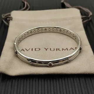 David Yurman سوار فضي أحمر مصقول شبكي مفتوح الداخلي