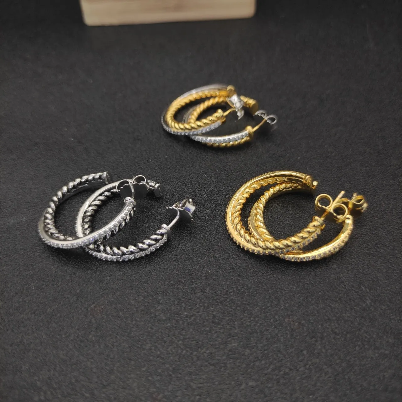 David Yurman Two-Tone Twisted Rope Pavé Hoop Earrings 2