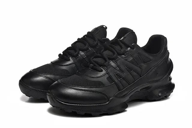 ECCO All-Black Layered Synthetic Mesh Lifestyle Sneakers 4