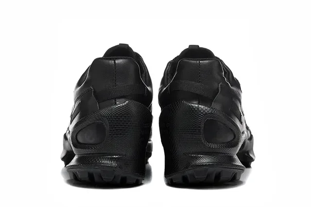 ECCO All-Black Layered Synthetic Mesh Lifestyle Sneakers 8