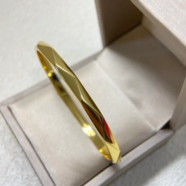 Faceted Geometric Multi-Tone Metal Bangle Bracelets 3