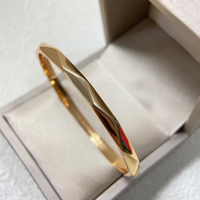 Faceted Geometric Multi-Tone Metal Bangle Bracelets 4