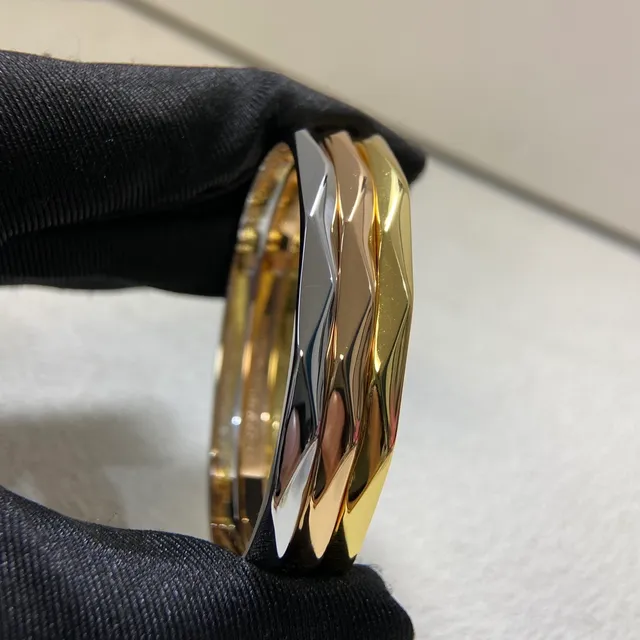 Faceted Geometric Multi-Tone Metal Bangle Bracelets 6