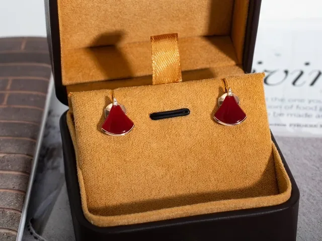 Fan-Shaped Red Enamel Gold-Tone Stud Earrings 3