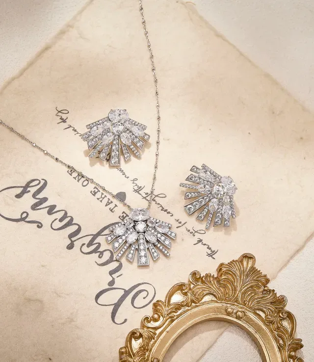 Fan-Shaped Ruby and Diamond Sunburst Pendant Necklace 3