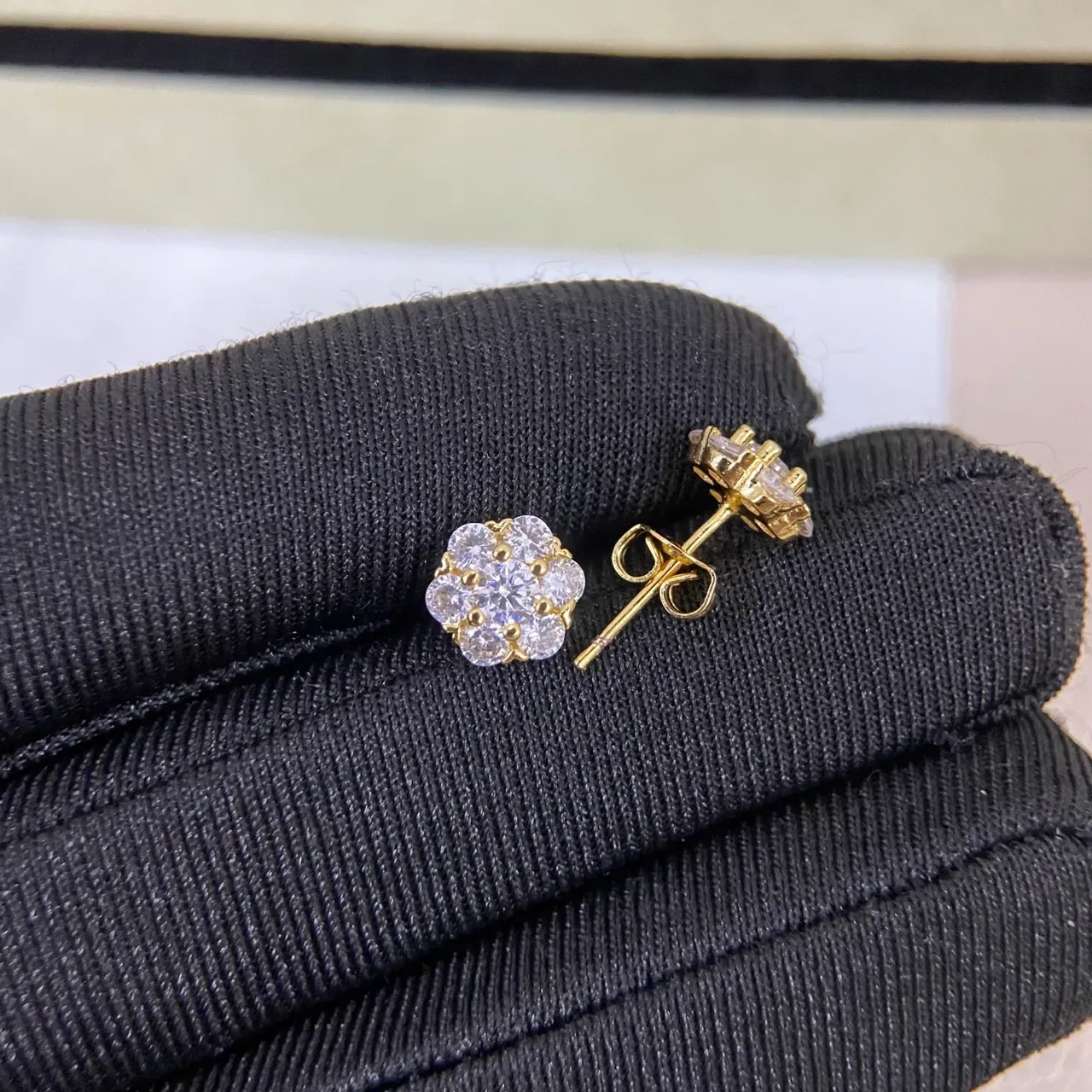 Flower-Shaped Cluster Stone Prong-Set Two-Tone Stud Earrings 3
