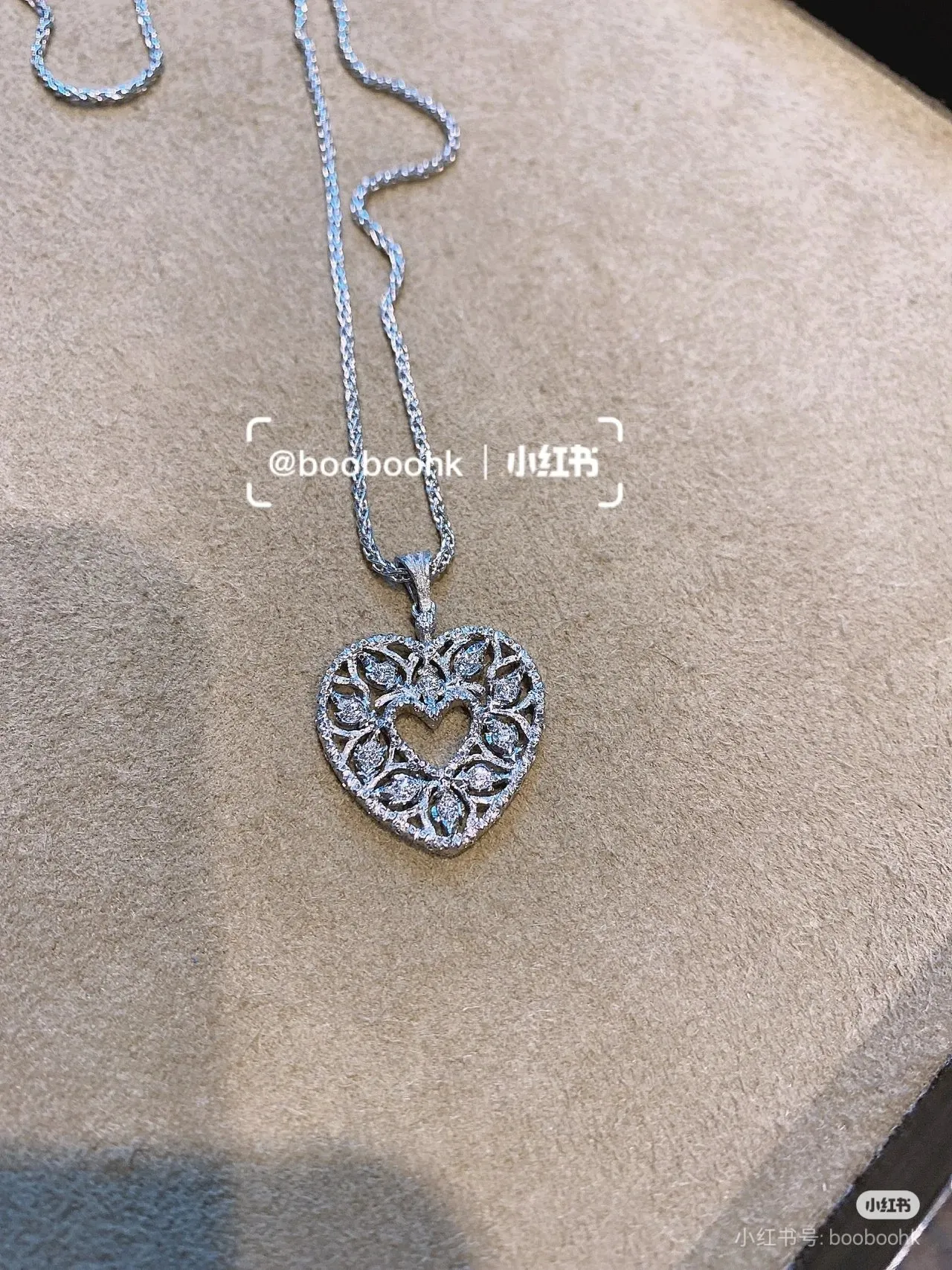 Gold and Silver Heart Filigree Pendant Necklaces 2