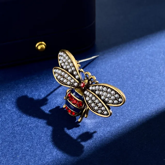 Gold Blue Bee-Shaped Enamel-Bodied Brooch 9