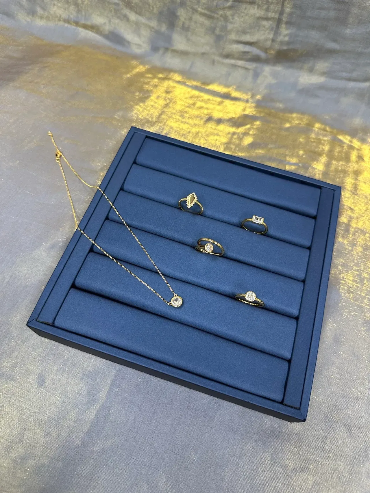 Gold Blue Marquise-Shaped Setting Ring 5