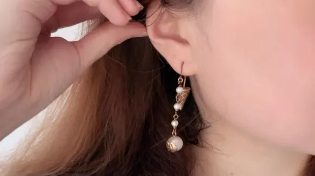 Gold Brown Asymmetrical Pearl-and-Crystal Dangle Earrings 2