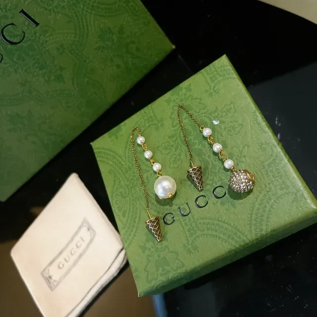 Gold Brown Asymmetrical Pearl-and-Crystal Dangle Earrings 5
