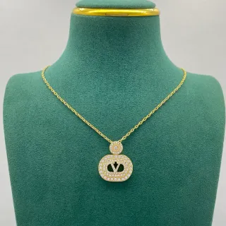 سلسلة ذهبية مع أحجار خضراء Pavé-Set
