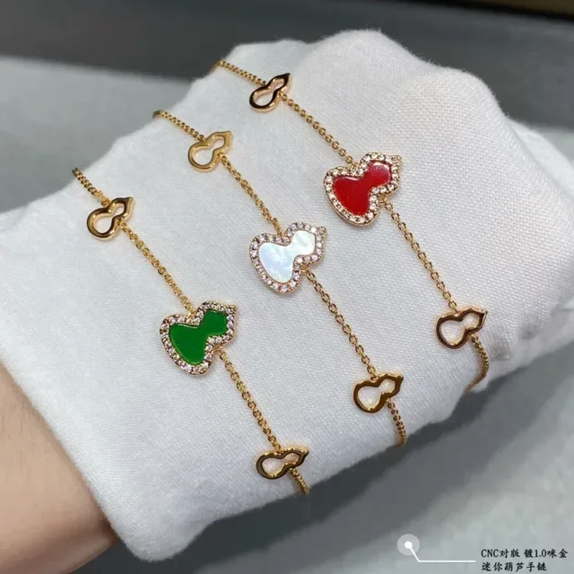 Gold Multicolor Chain Gourd-Shaped Enamel Pendant Bracelet 7