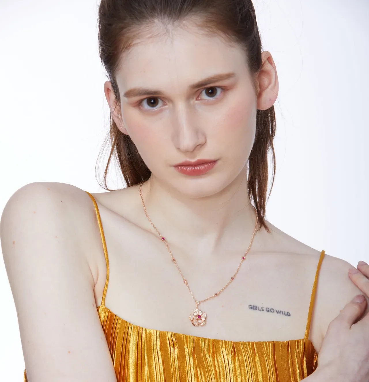 Gold Red Floral Pendant Pavé-Set Necklace 7