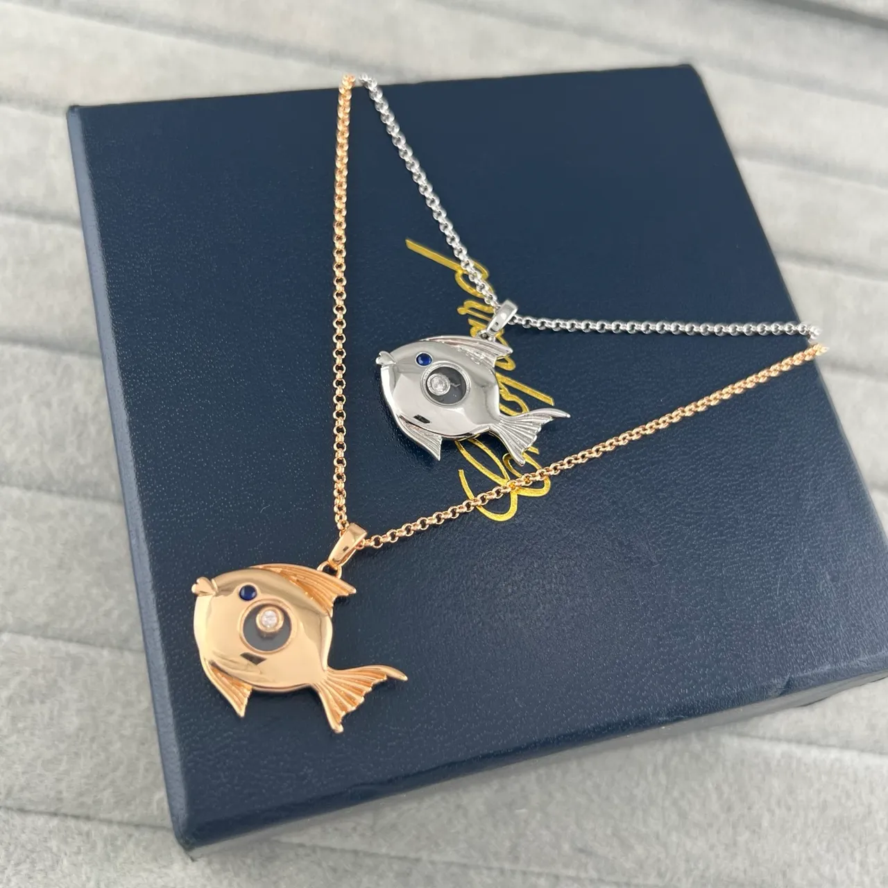 Gold Silver Fish-Shaped Pendant Gem-Set Eyes Necklace 7