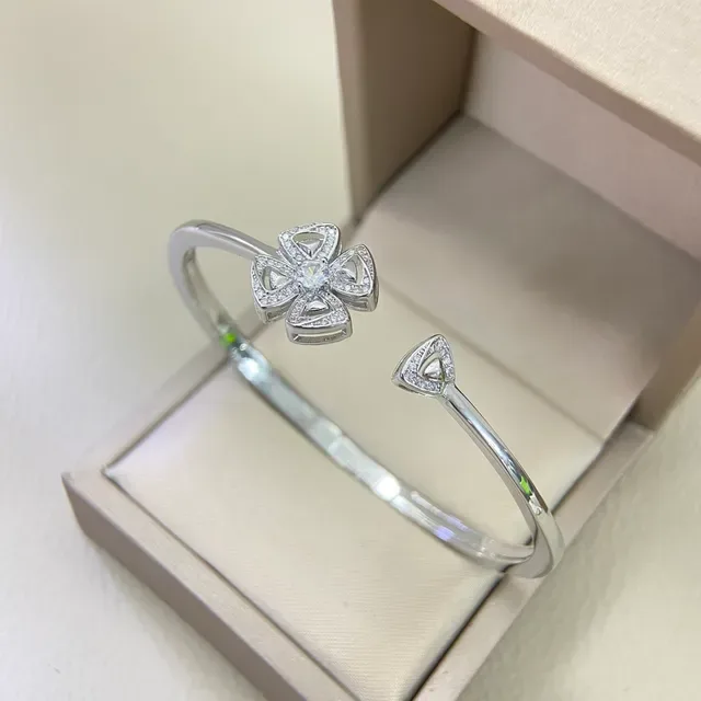 Gold Silver Floral Motif Pavé-Set Stones Bracelet 3