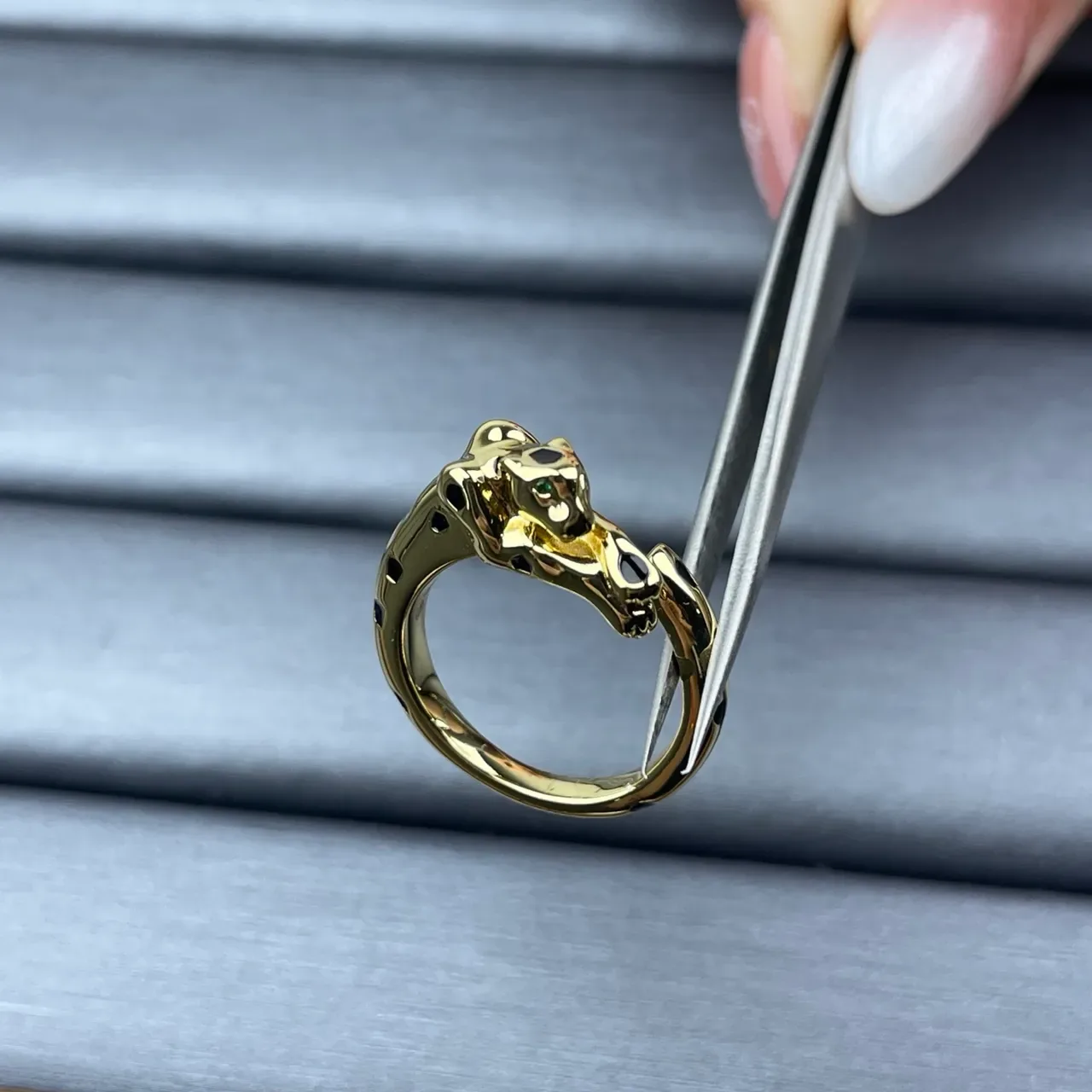 Gold Silver Sculpted Animal-Head Motif Open-Band Design Ring 5