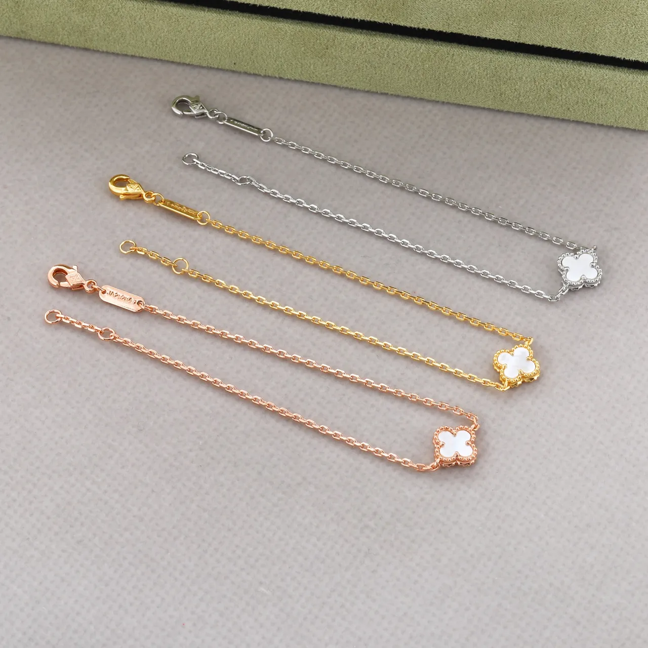 Gold Silver Thin Curb Chain Four-Leaf Clover Charm Bracelet 9