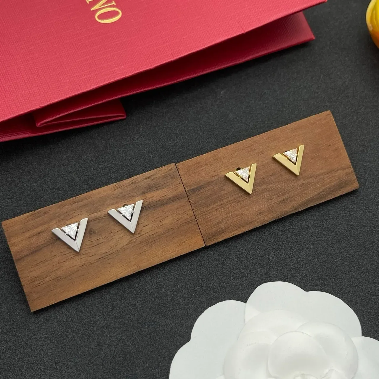 Gold-Tone Geometric V-Shaped Triangular Stone Stud Earrings 2
