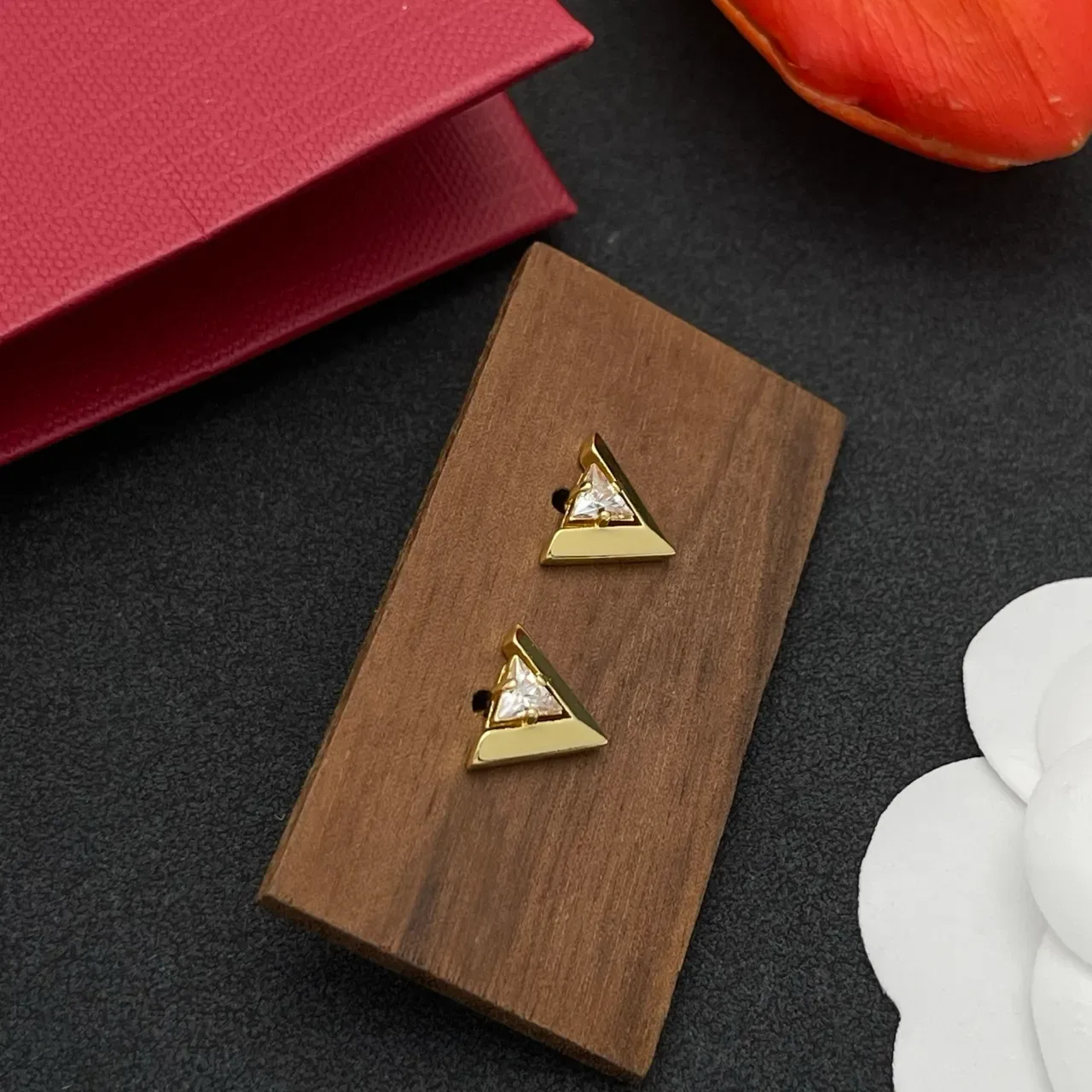 Gold-Tone Geometric V-Shaped Triangular Stone Stud Earrings 6