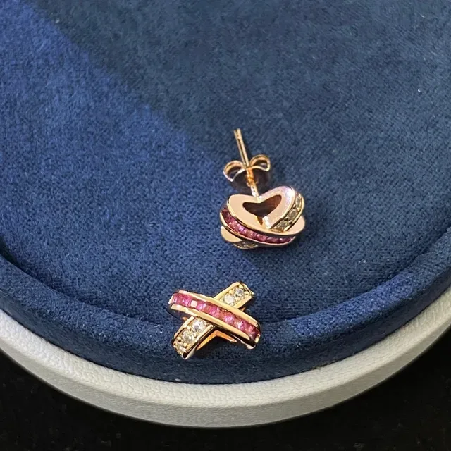 Gold-Tone Interlocking X-Shaped Pink and White Gemstone Earrings 2