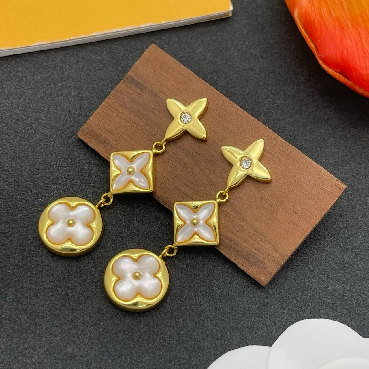 Gold-Tone Mother-of-Pearl Floral Quatrefoil Dangle Earrings 6