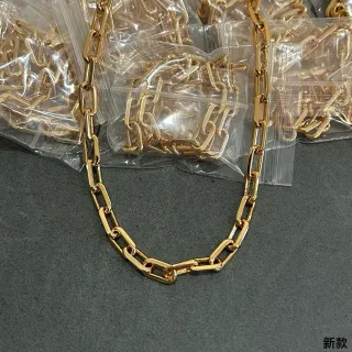 Gold-Tone Rectangular Link Chunky Chain Necklace