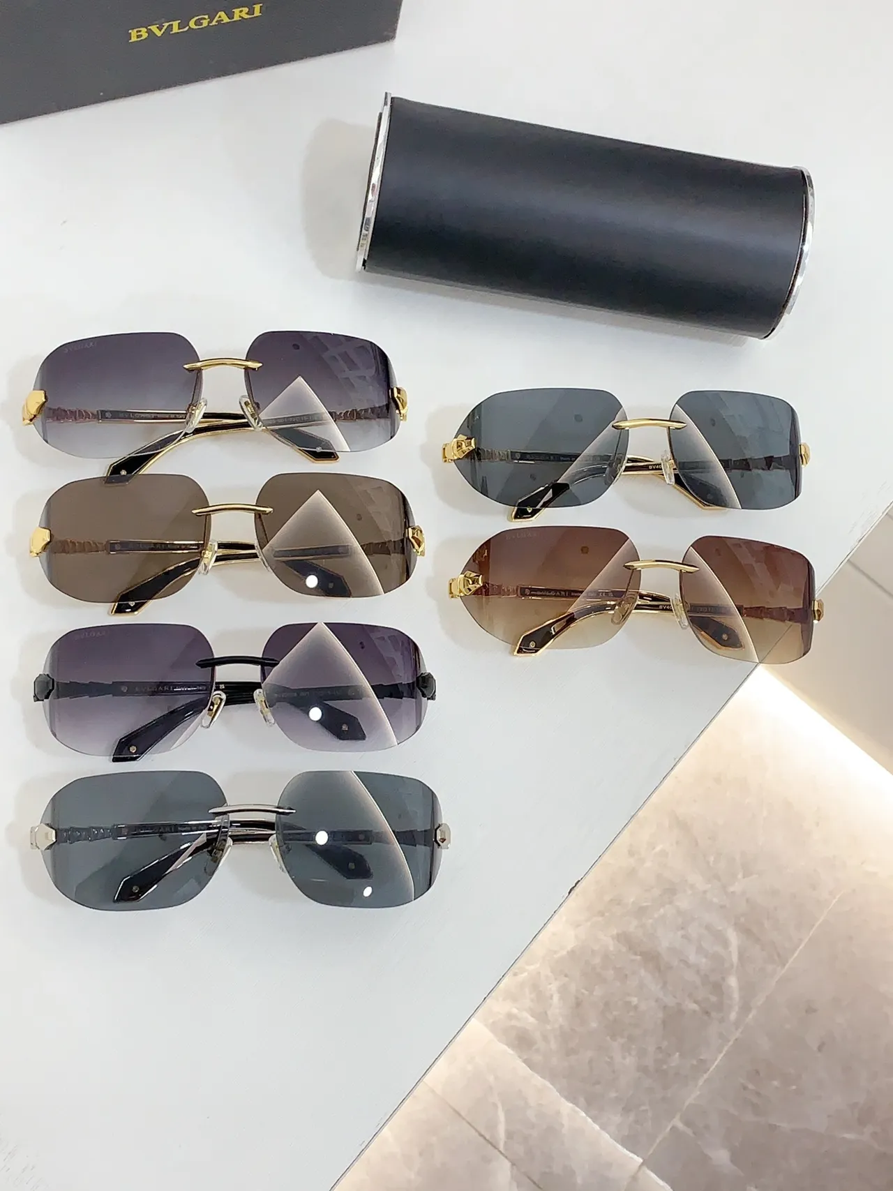 Gold-Tone Rimless Gradient Brown Sunglasses 3