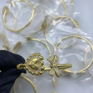 سوار كريستال شفاف ذهبي باڤيه سيت