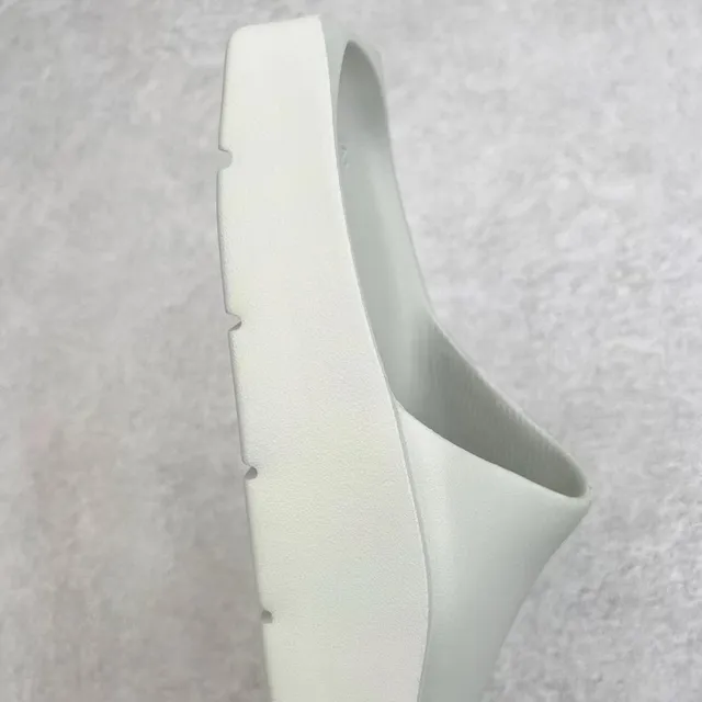 Gray Molded Monolithic Construction Ventilation Holes Sandals 5
