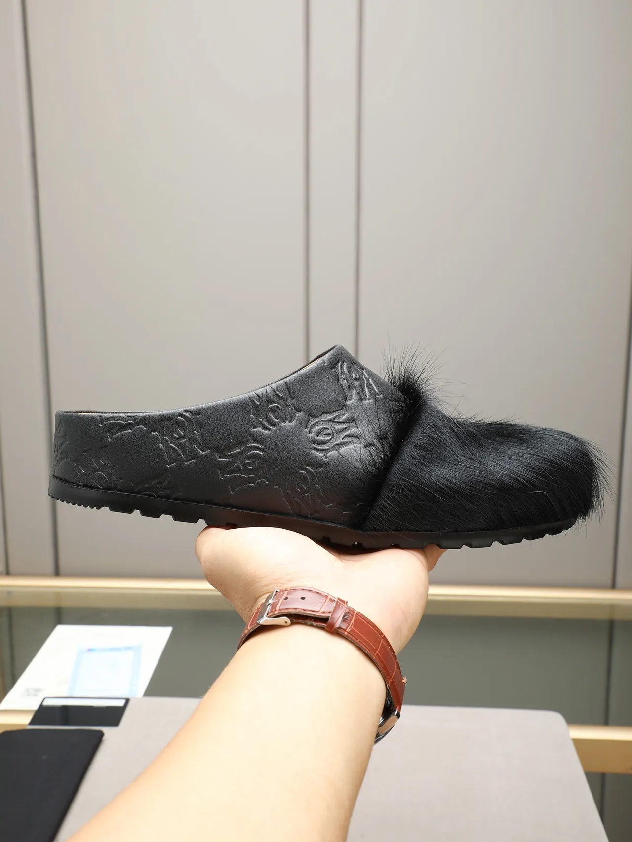 Green Black Embossed Leather Upper Shearling Fur Trim Slippers 10