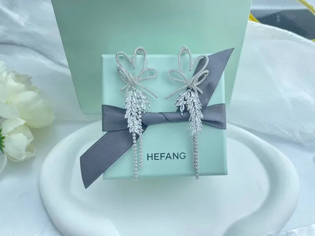 HEFANG Bow Motif Crystal Fringe Dangling Earrings 9