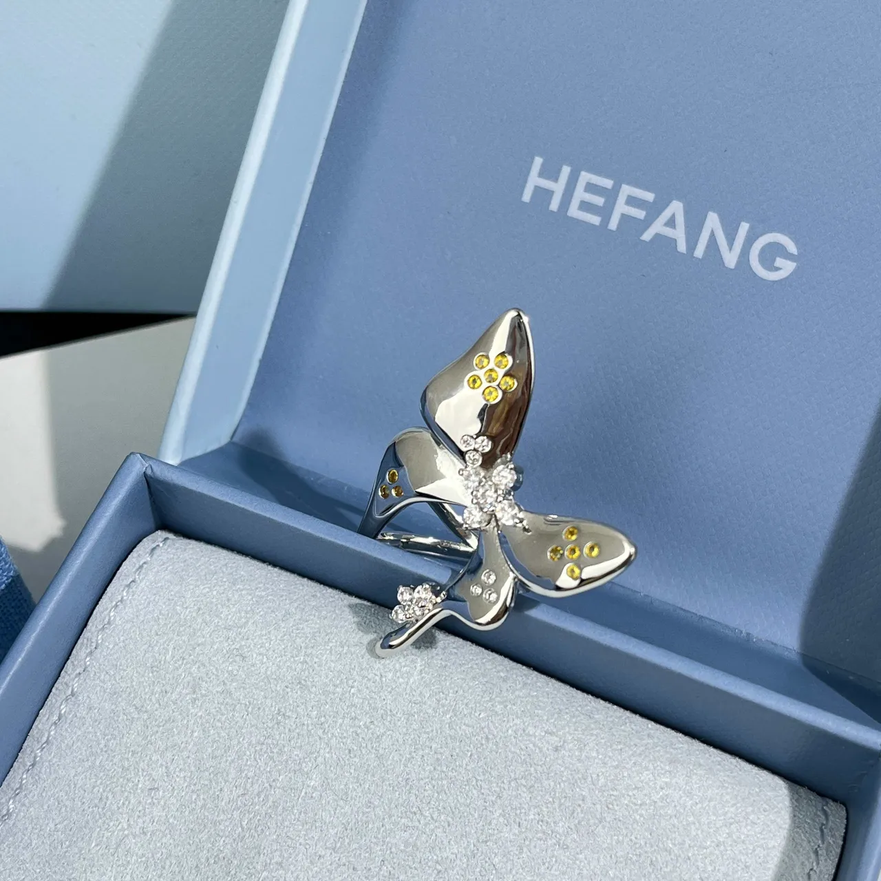 HEFANG Butterfly Pavé Gemstone Silver-Tone Ring 8