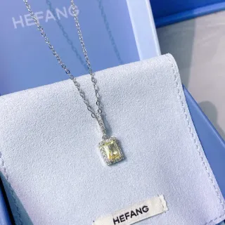HEFANG قلادة مستطيلة حجر أصفر هالو