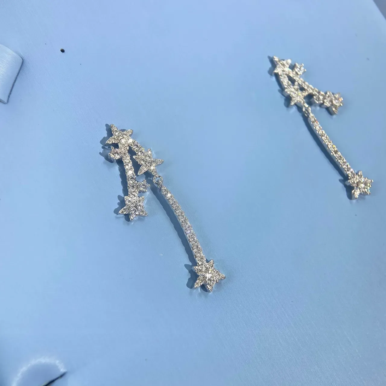 HEFANG Star Motif Pavé Crystal Drop Earrings 3