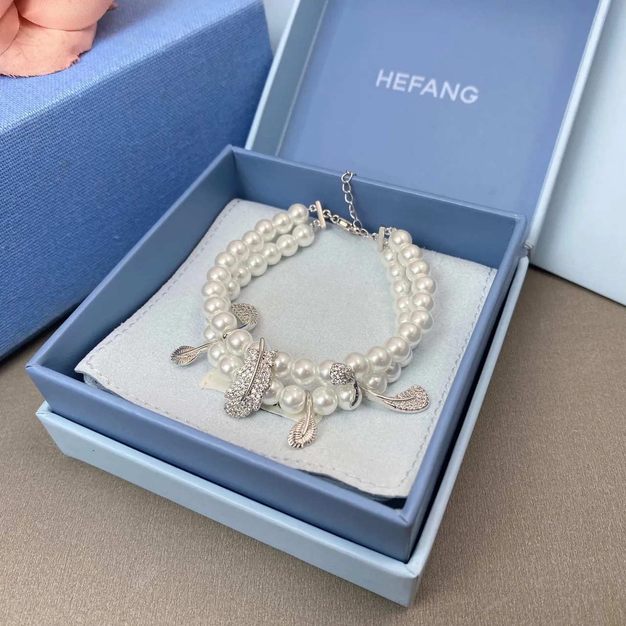 HEFANG White Silver Double-Strand Pearl Leaf Charms Bracelet 8