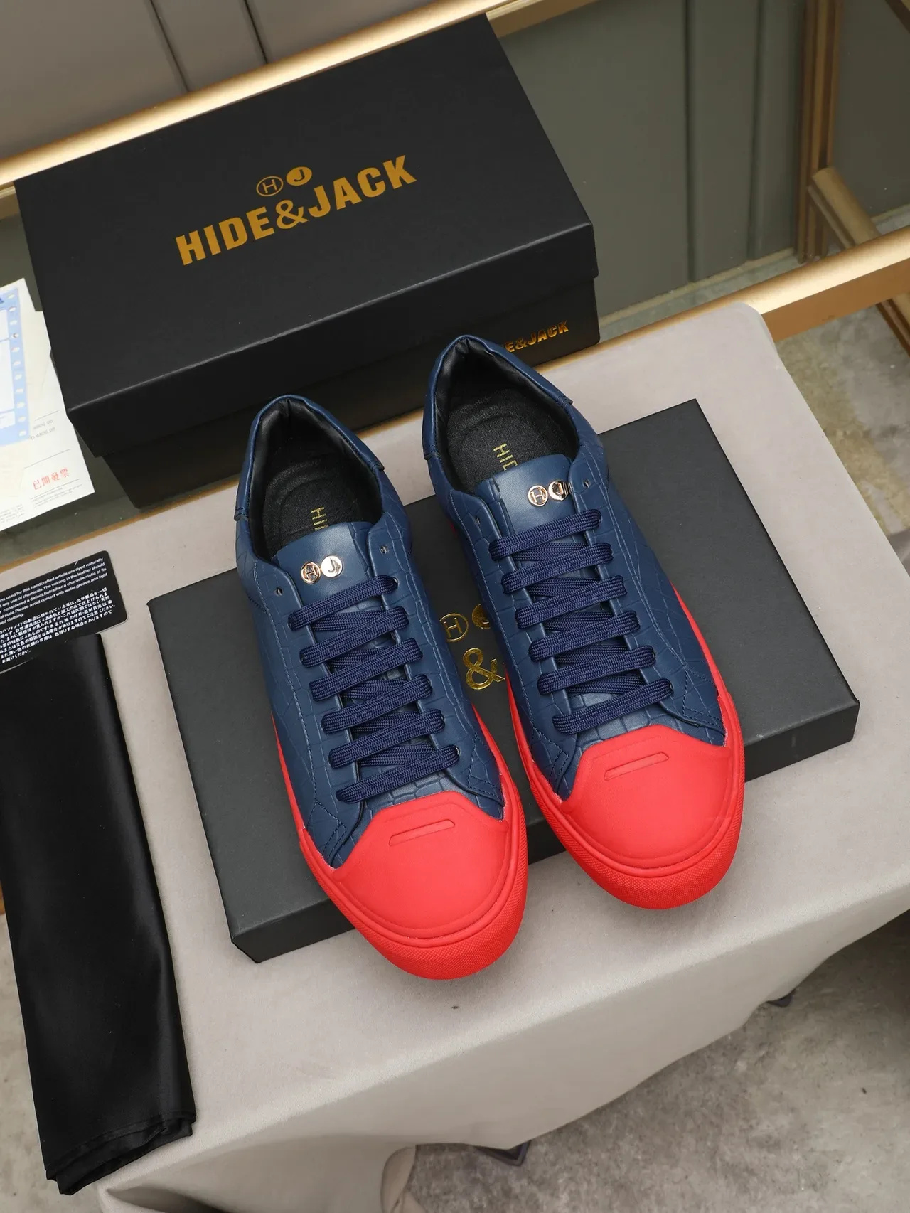 HIDE&JACK Navy Croc-Embossed Red Sole Lifestyle Sneakers 2