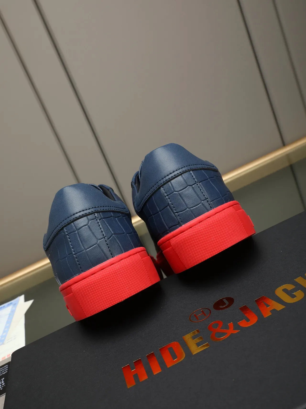 HIDE&JACK Navy Croc-Embossed Red Sole Lifestyle Sneakers 3