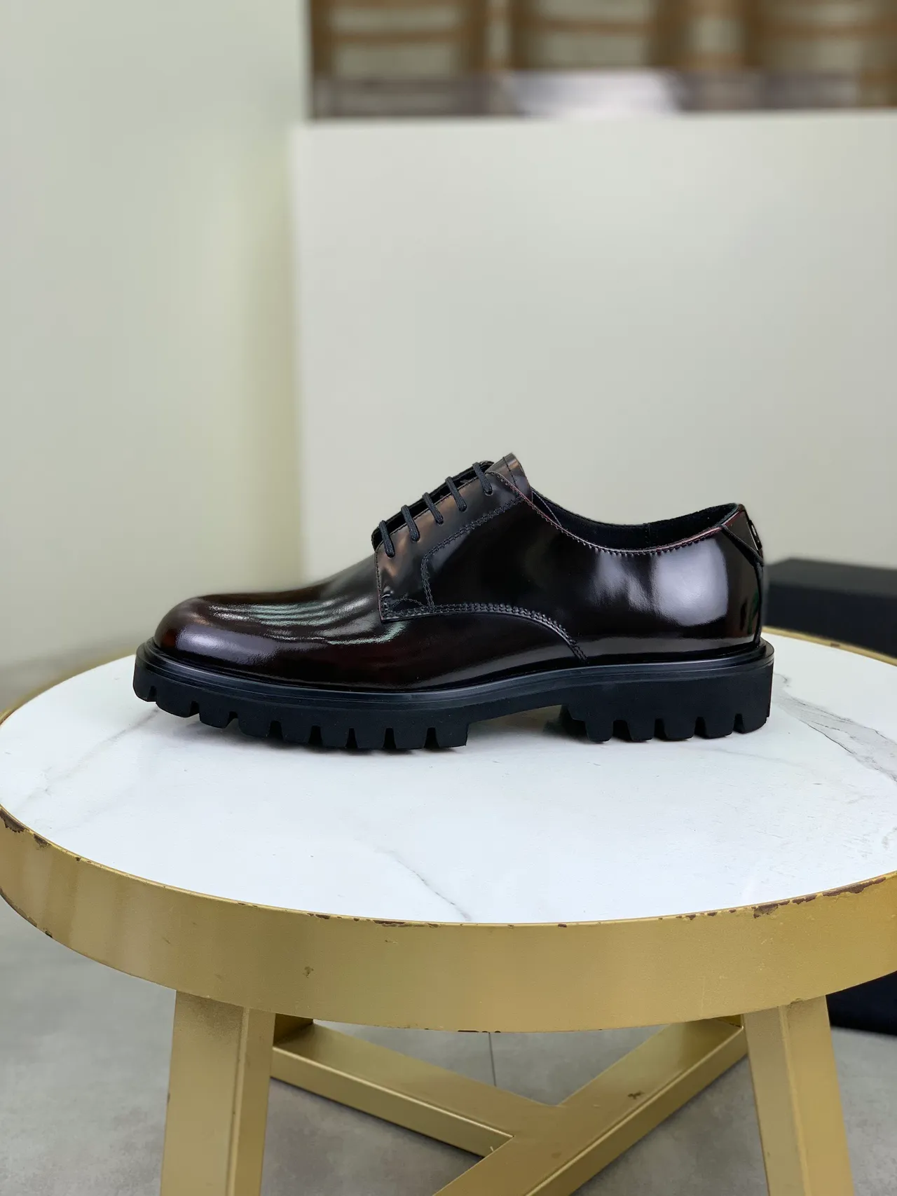 High-Gloss Brown Patent Leather Cap Toe Oxford Shoes 6