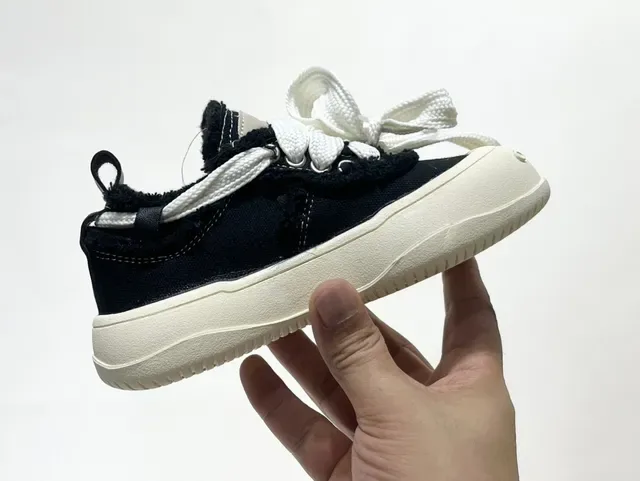 JAKOBBEAR Blue White Textured Fabric Upper Oversized Knotted Laces Sneakers 8