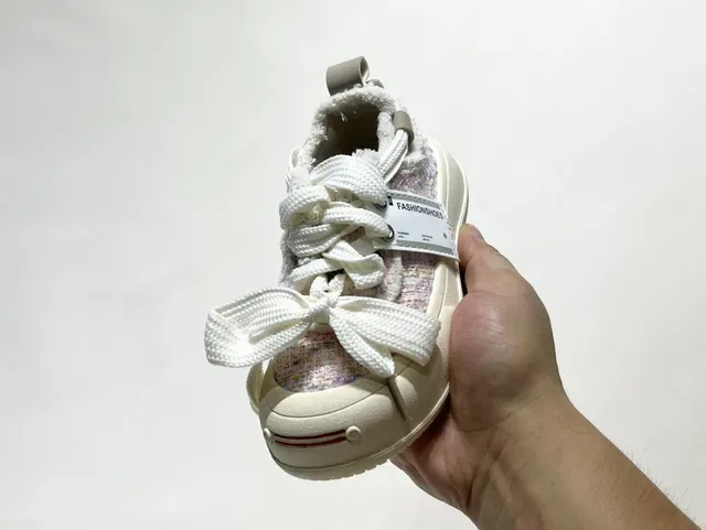 JAKOBBEAR Blue White Textured Fabric Upper Oversized Knotted Laces Sneakers 12