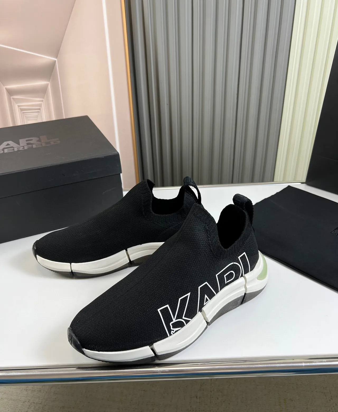 KARL LAGERFELD Black White Sock-Fit Knit Upper Bold Logo Side Panel Lifestyle Sneakers 7