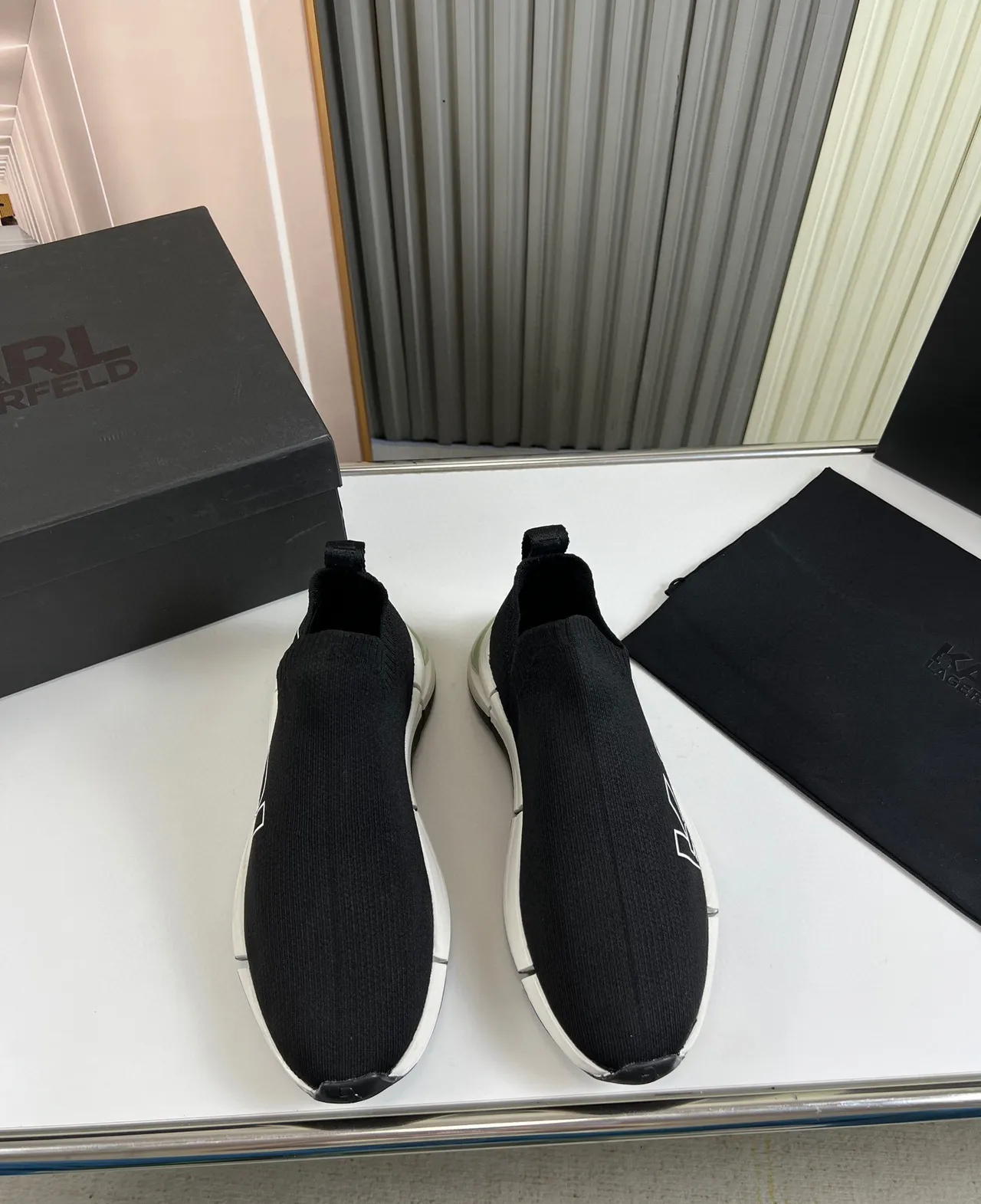 KARL LAGERFELD Black White Sock-Fit Knit Upper Bold Logo Side Panel Lifestyle Sneakers 8