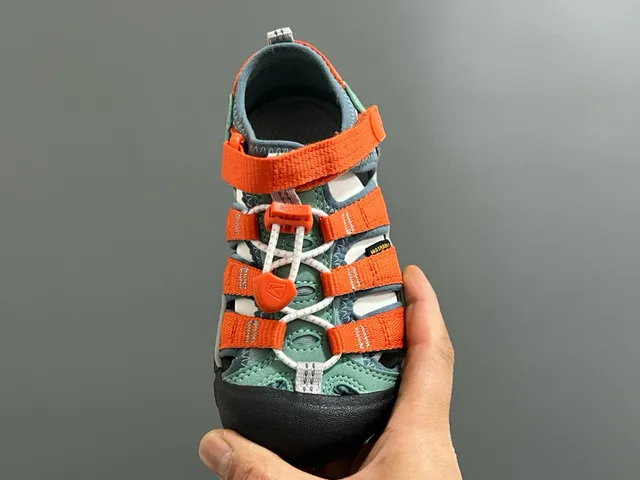Keen Newport H2 Noir Bleu Royal Sandales Décontractées 20