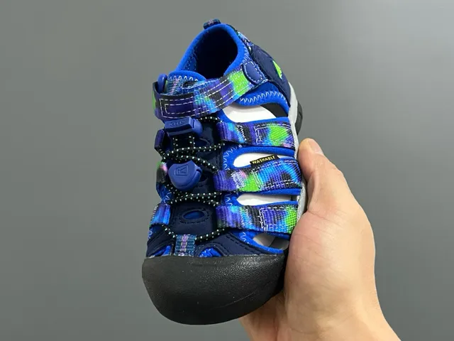 Keen Newport H2 Noir Bleu Royal Sandales Décontractées 24